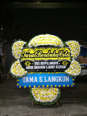 Papan Bunga Duka di Cigendel